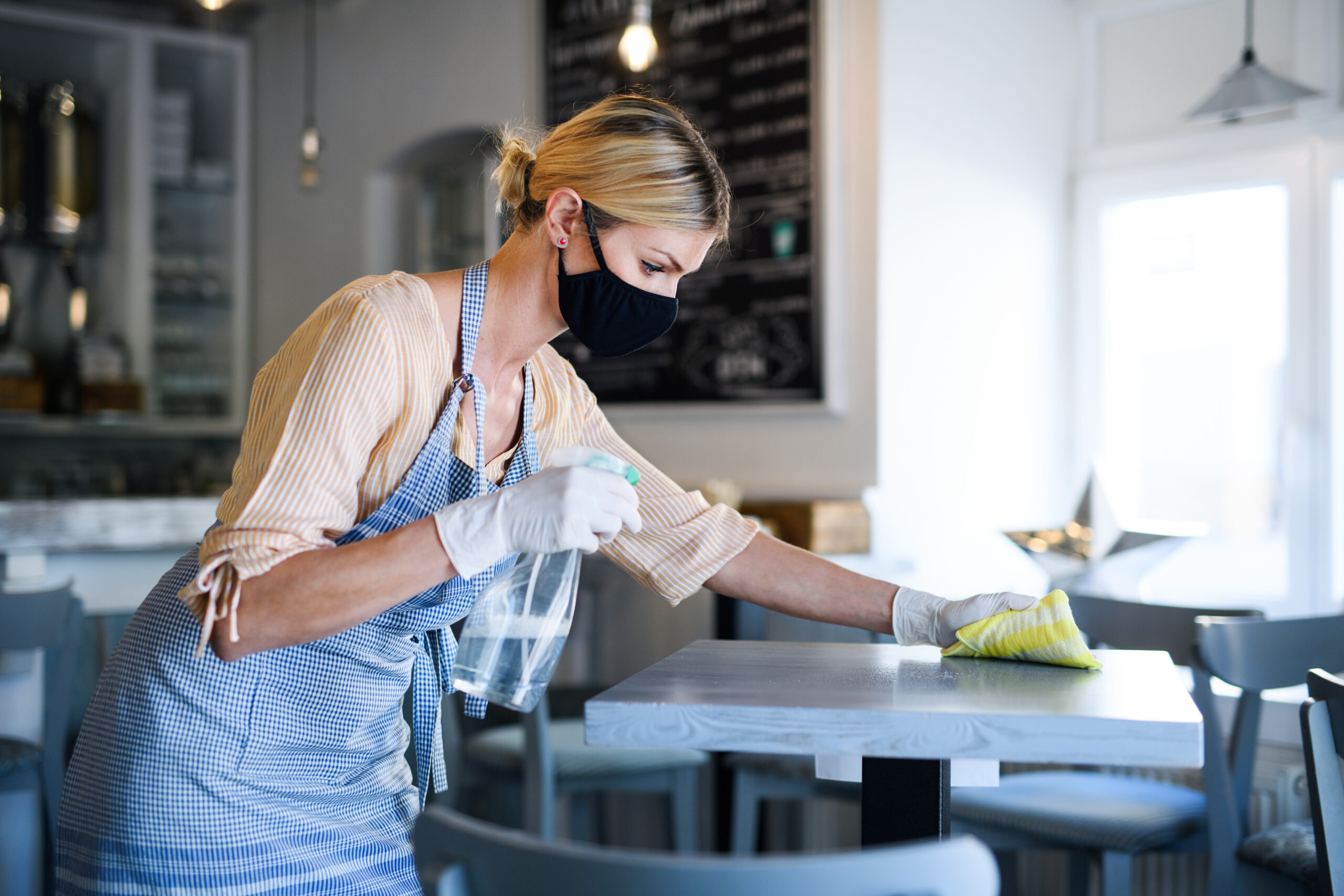 Se busca personal de limpieza para restaurantes: Requisitos, Sueldo y Cómo Postular